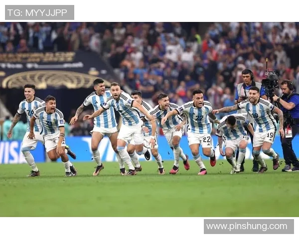 足球明星牌型解析:不同球员风格与角色的多样化展现 足球明星牌型解析:不同球员风格与角色的多样化展现